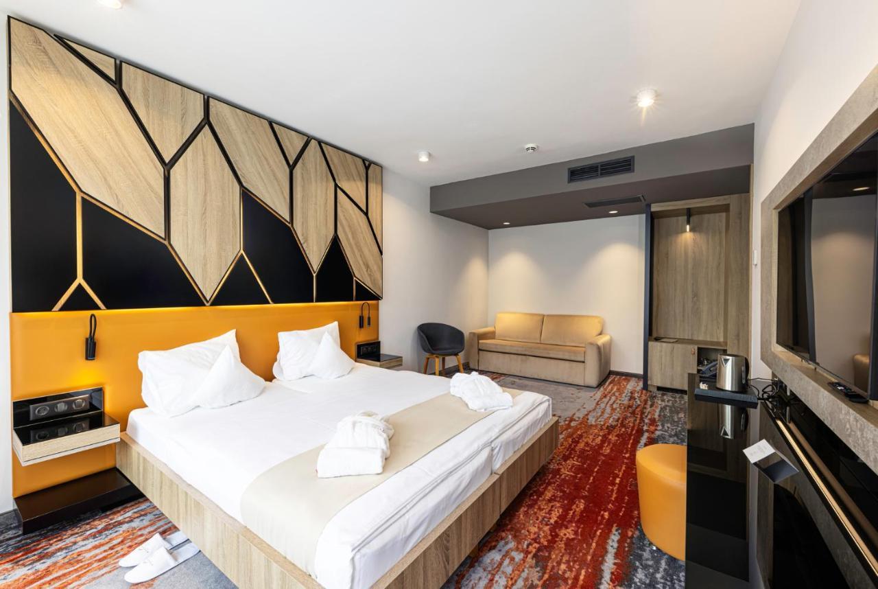 Avar Hotel Матрафюред Экстерьер фото