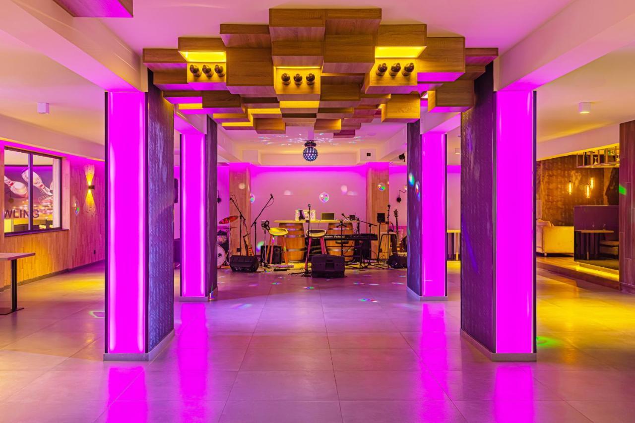 Avar Hotel Матрафюред Экстерьер фото