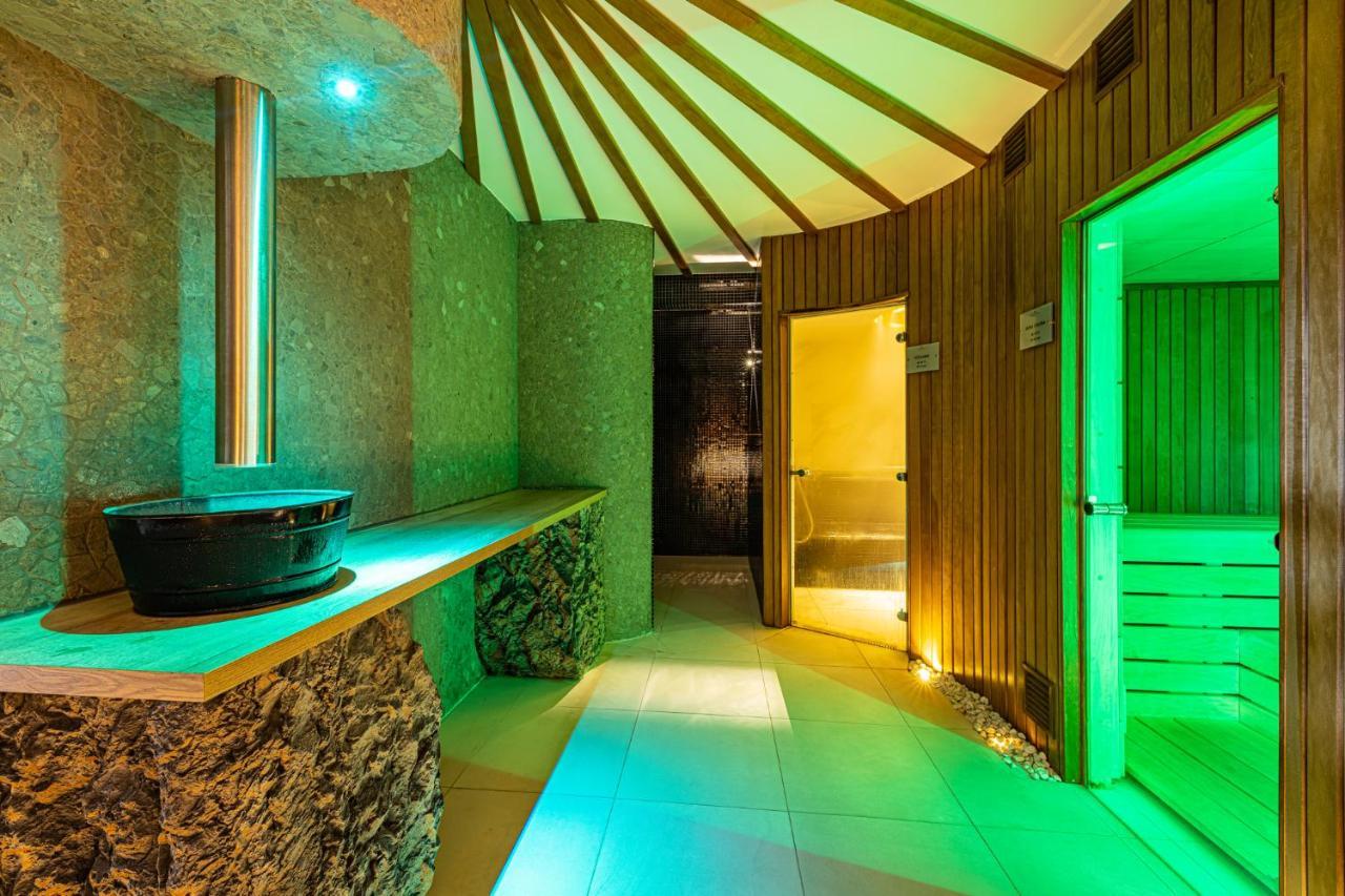 Avar Hotel Матрафюред Экстерьер фото
